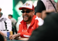 Neymar publica fotos em torneio de pôquer e dispara: “A vida é uma piada”