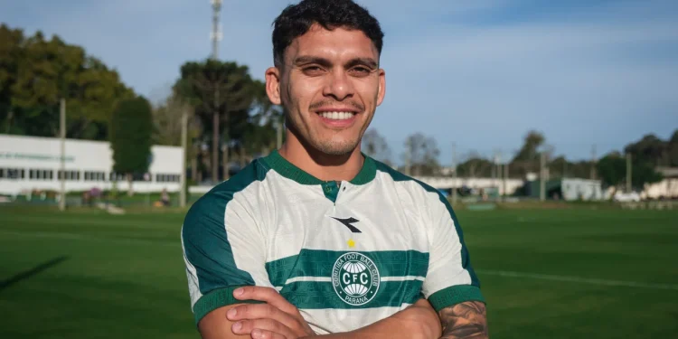 Coritiba anuncia a contratação do atacante uruguaio Brian Ocampo