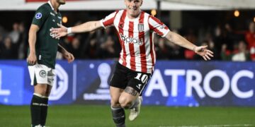 Goiás é derrotado pelo Estudiantes e sai atrás nas oitavas de final da Sul-Americana