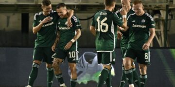 Bernard marca, e Panathinaikos bate Olympique de Marselha nas pré-Eliminatórias da Champions