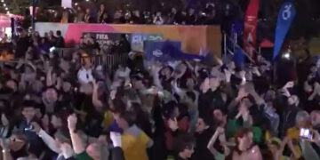 Matildas na semi! Torcida da Austrália vibra com vitória diante da França na Copa feminina