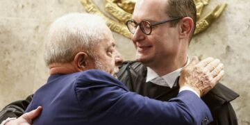 Preso, homem que ameaçou dar “tiro na barriga” de Lula esteve em Brasília no 8/1