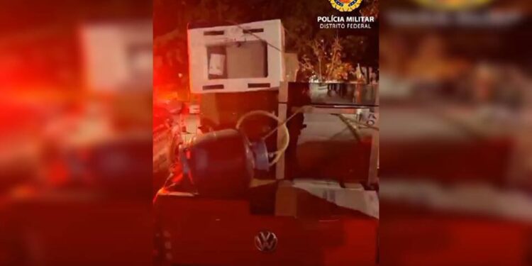 Ex-funcionário da DF Legal é preso por venda irregular de bujão de gás