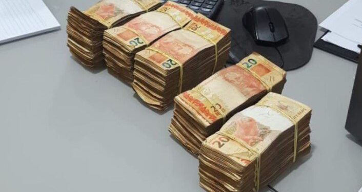 PF prende bando que aterrorizava caminhoneiros em roubos cinematográficos