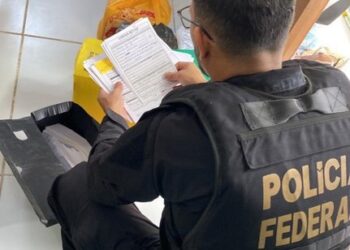 PF cumpre mandados para desarticular esquemas de manipulação de resultados