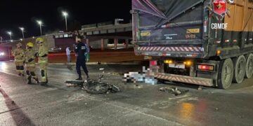 DF: motociclista morre após bater em caminhão embaixo de viaduto na BR-020