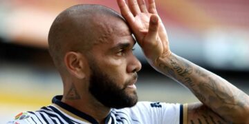 Daniel Alves aceita processo por estupro para adiantar julgamento