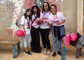 Alunas de escola pública do DF ganham bronze na Olimpíada de História