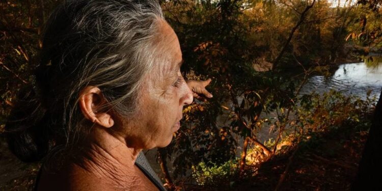 Febre e diarreia: famílias adoecem com frequência e culpam poluição do Rio Melchior