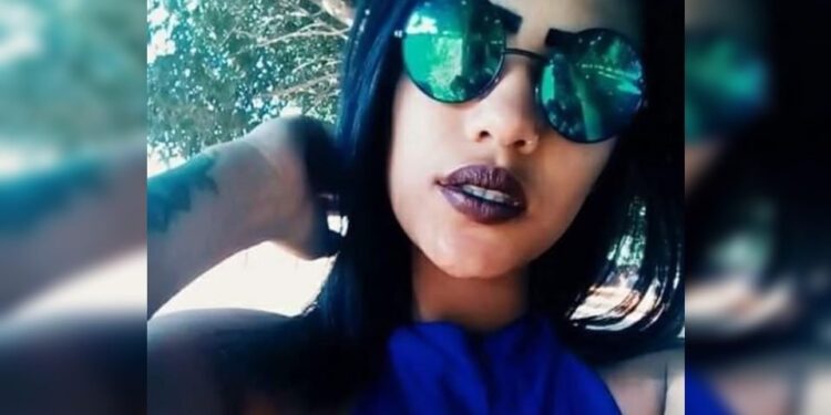 Homem mata namorada com golpes na cabeça e se entrega à polícia em GO