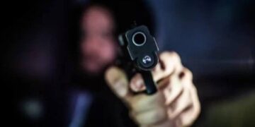 Agente socioeducativo que feriu filha de sargento da PM com tiro disparou ao menos 7 vezes