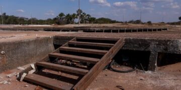 Frequentadores reclamam de sujeira em praça do Parque da Cidade após eventos