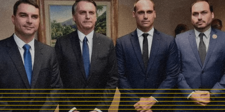 As contradições da família Bolsonaro sobre o faturamento da Bolsonaro Digital