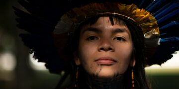 “Jovens, continuem a remar”