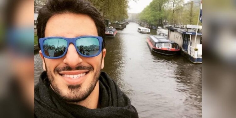 “Tocou meu seio”, diz aluna de dentista preso por estuprar influencer