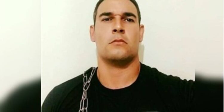 Jovem de 23 anos morre afogado em piscina no DF