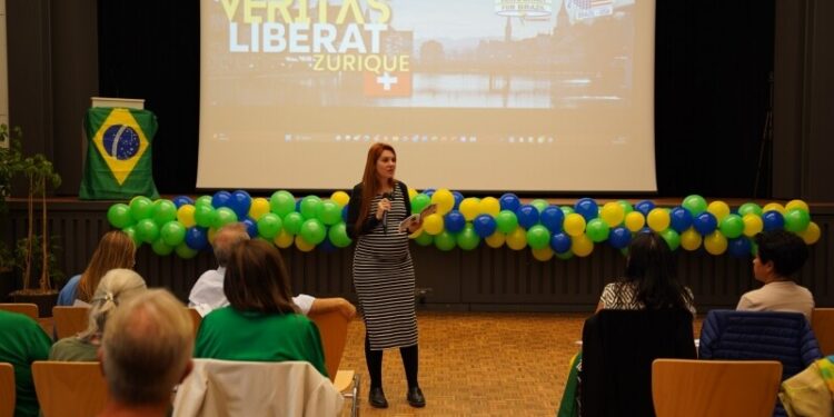 Parlamentares gastam R$ 127 mil de verba pública para ir a eventos bolsonaristas na Europa