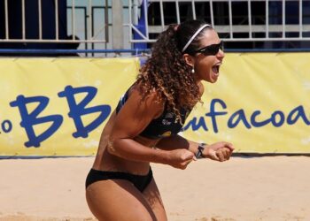 “Encaro como um jogo”, diz atleta em tratamento do câncer de mama