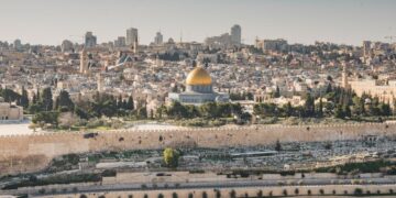 Na guerra, a principal vítima é a verdade