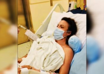 Sem pulso: mulher espera doador e vive com coração artificial há 1 ano