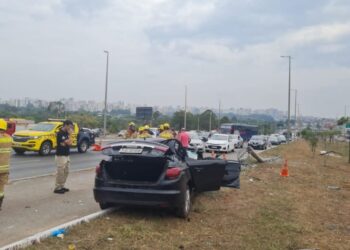 Febre e em coma: delegada ferida em acidente luta pela vida há 20 dias
