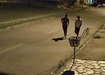 Bandidos matam homem de 52 anos a facadas na saída de bar no DF