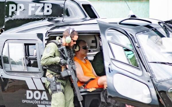 Vídeo: pastor que prometeu “octilhão” de reais a fiéis chega ao DF
