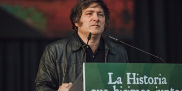 Bolsonaristas usam vitória de Milei para repetir alegações de fraude e pedir voto impresso