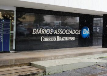 Quebrado e ultrapassado, Correio Braziliense ataca o BRB