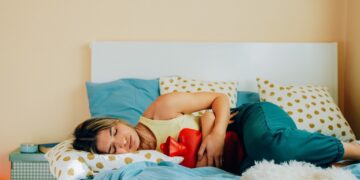 Afinal, endometriose pode virar câncer? Entenda correlação