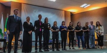 Sinpol-DF celebra 35 anos e homenageia mulheres no combate à violência