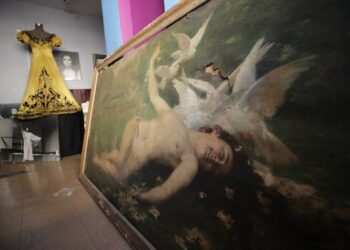 Atriz Dulcina de Moraes é reconhecida por lei como heroína da pátria