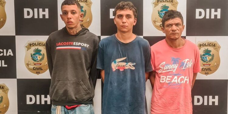 Jovem desaparecido é encontrado morto e com a língua arrancada