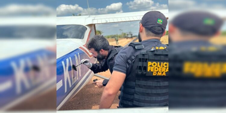 Novas imagens mostram avião interceptado pela FAB; PF investiga
