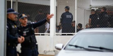 Assassinado por sargento, soldado da PM é velado com homenagens no DF