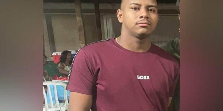 Saiba quem é o jovem encontrado morto com sinais de espancamento 