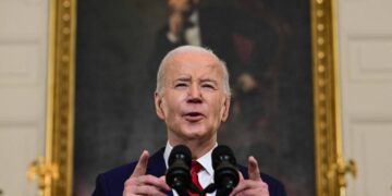 Biden sanciona projeto de lei que pode banir TikTok nos EUA