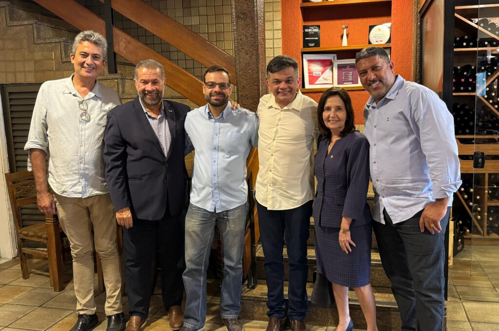 Pré Candidatura do Deputado Federal Dimas Gadelha em almoço com o presidente nacional da sigla, o Ministro Carlos Lupi.