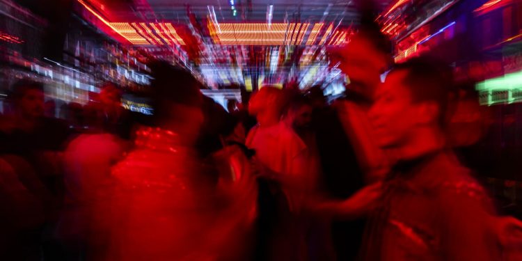 Violências e golpes: pessoas LGBTQIA+ relatam insegurança na noite de São Paulo