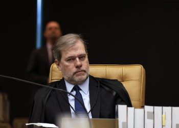Toffoli, do STF, permite acesso a mensagens da Spoofing a dono de posto de gasolina que deu origem à Lava Jato