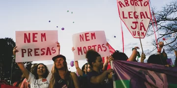 TJ derruba lei de Maceió que obrigava mulher a ver imagem de feto antes de aborto legal