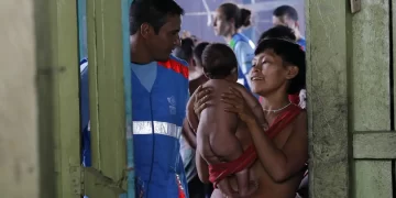 Ministério da Saúde envia testes de malária para 12 meses em território Yanomami