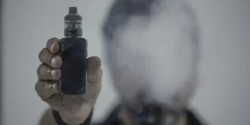 No Dia de Combate ao Fumo, entidades alertam sobre uso desenfreado do cigarro eletrônico