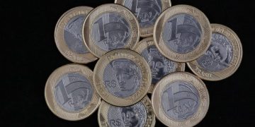 Moedas comemorativas dos 30 anos do Plano Real começam a circular em todo o país