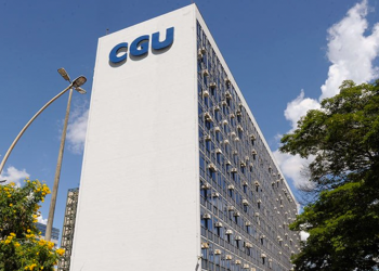 CGU solicita ao STF acesso integral às provas em investigações envolvendo Bolsonaro