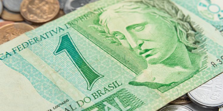 Economia brasileira cresce 0,8% em setembro, aponta Banco Central