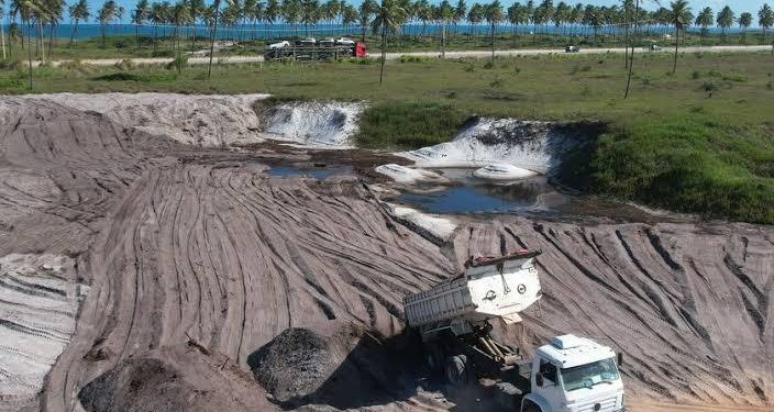 Mineradora recebe licenças para extração de areia na Praia do Francês
