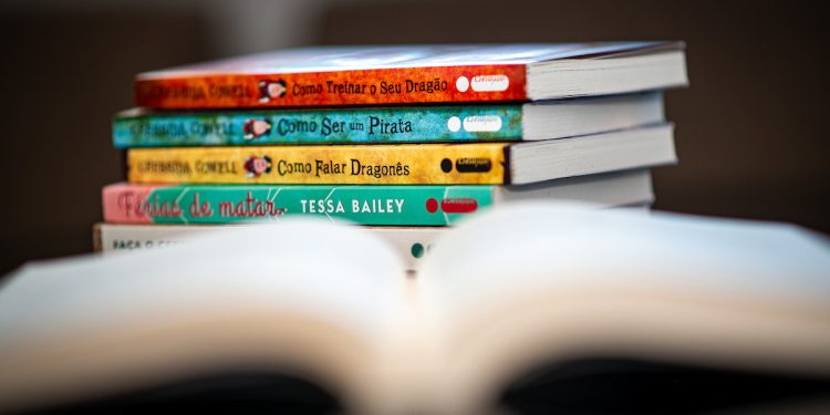 Campanha de arrecadação de livros para detentos começa em agosto; veja