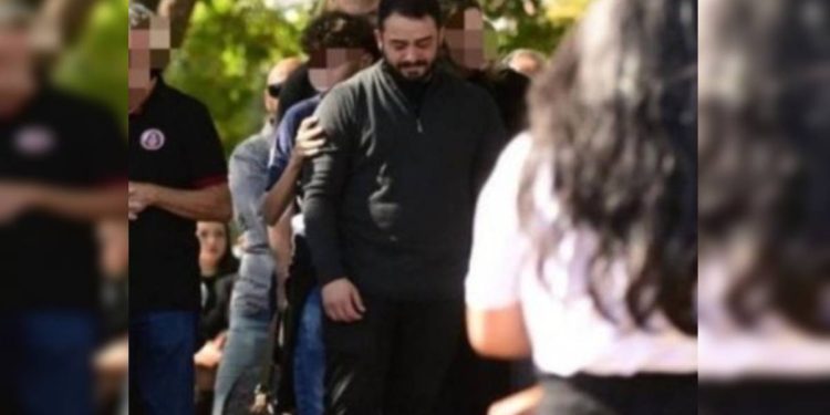 Filho que matou a mãe por dívida de bets terá audiência neste domingo