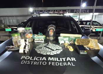 Perseguição policial acaba com mulher presa por tráfico de drogas